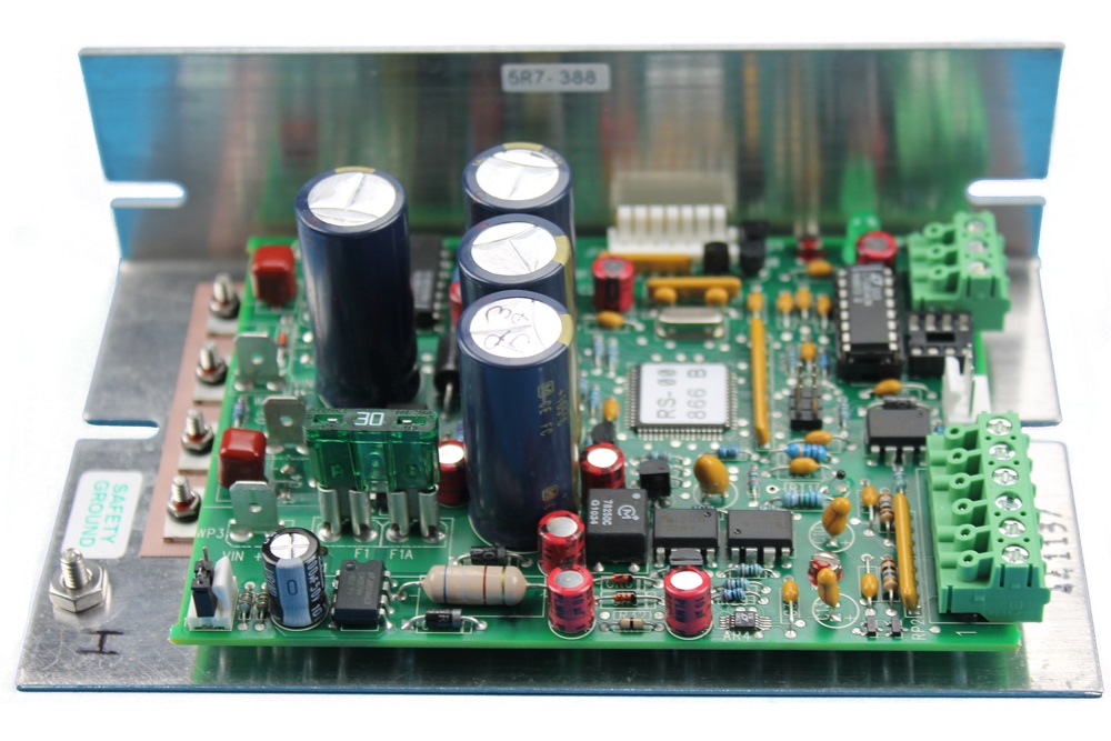 5R7-388 RoHS Temperature Controller with RS-232