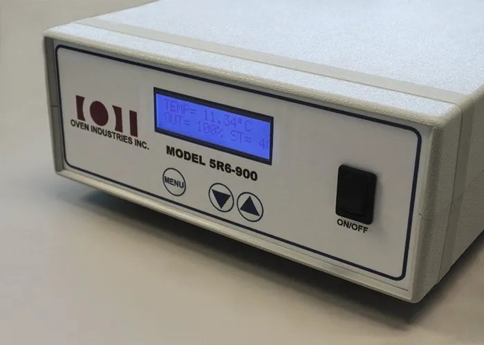 5R6-900 Benchtop Temperature Controller