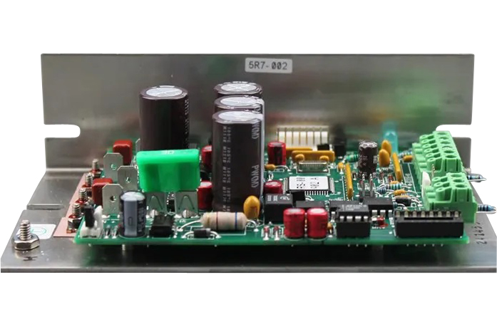 5R7-002 TEC Temperature Controllers
