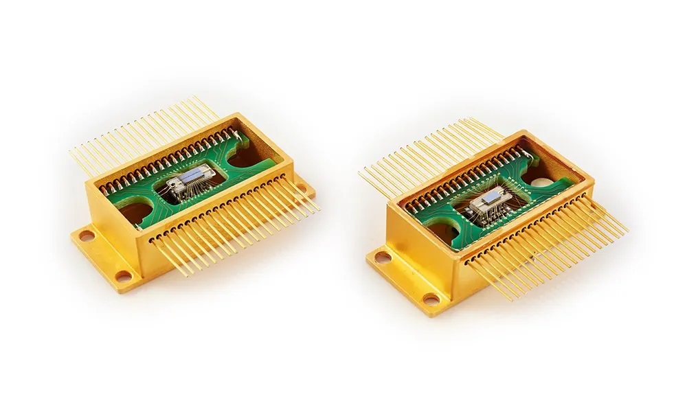 Buttable Mct Arrays PVMQ/PCQ HgCdTe (MCT) Infrared Detector Arrays Vigo System